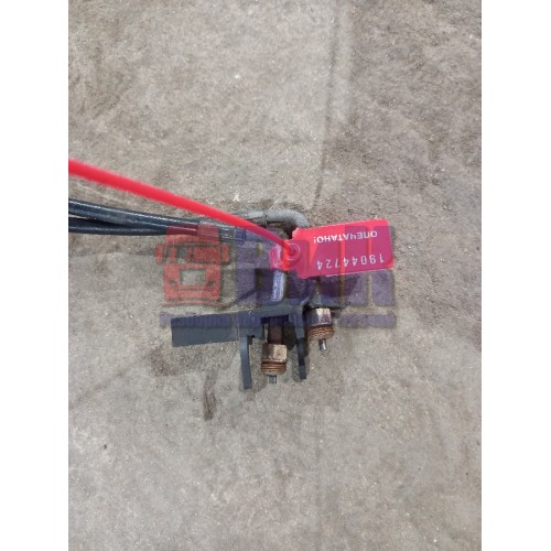 Шланг подъема кабины Renault Т-Seria 001057 (2 шт. в сборе) между замками (724), -4