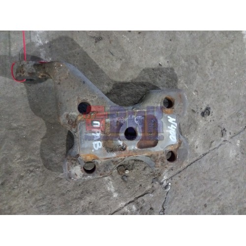 Кронштейн заднего амортизатора Renault T460 001057 нижний RH (863), 0600043-2