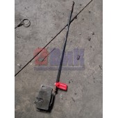 Замок инструментального ящика Volvo с тросиком LH (737)