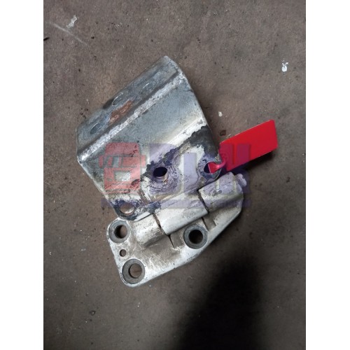 Петля двери Volvo верхняя RH (996), -1