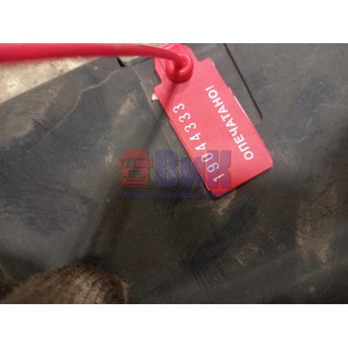 Накладка за кабину Mercedes Actros MP4 766412 пластиковая с деф. (333), 9615203822-1