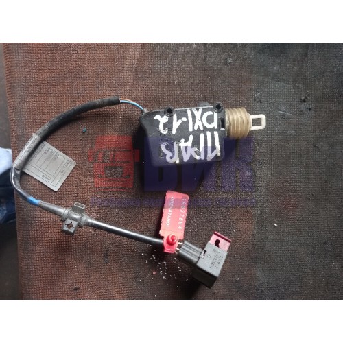 Доводчик замка двери Renault Magnum DXI-12 RH (854), 993531922-2