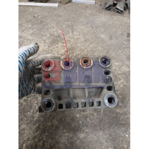 Подушка крепления коробки Mercedes Actros MP4 766412 (454), 