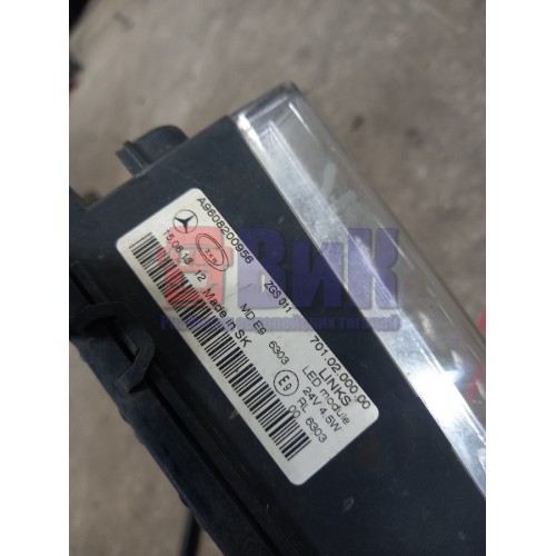 Фара противотуманная Mercedes Actros MP4 766412 в сборе с ходовым огнем LH (431), 9608200456-1
