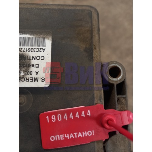 Блок управления Mercedes Actros MP4 766412 CONTINENTAL (444), 0034461717-1