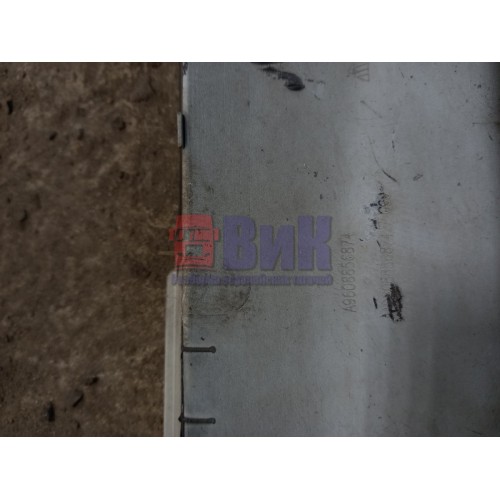 Накладка боковая Mercedes Actros MP4 766412 деф. LH (430), 9608856874-1