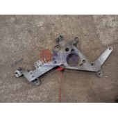 Кронштейн передней откидной подножки Mercedes Actros MP4 766412 LH (995)