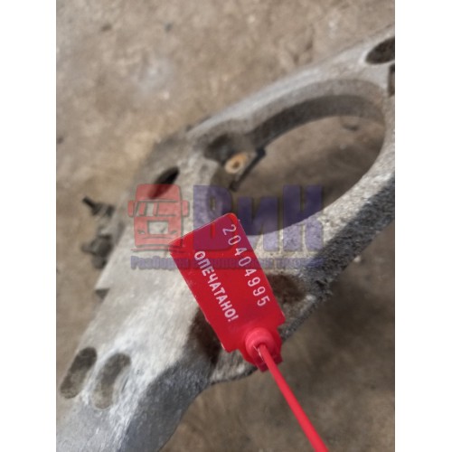 Кронштейн передней откидной подножки Mercedes Actros MP4 766412 LH (995), 9608850545-2