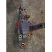 Кронштейн передней рессоры DAF 105 801926 задний RH (831)