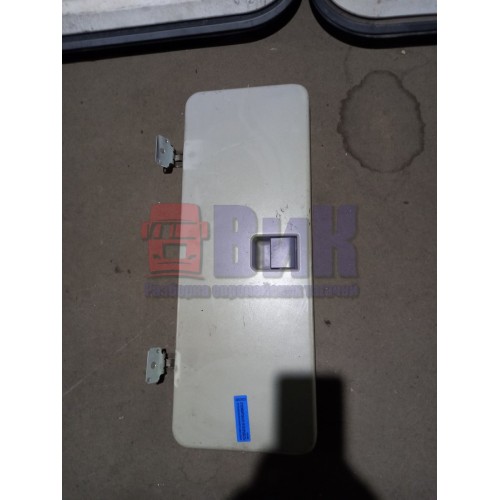 Крышка бардачка Iveco (023), 504092915