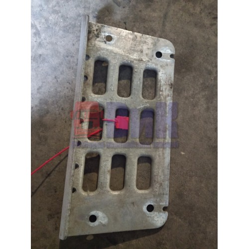 Накладка на подножку основную Volvo FH 12 нижняя (547), -2