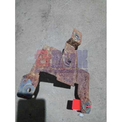 Ответная часть замка капота Iveco (535), -2