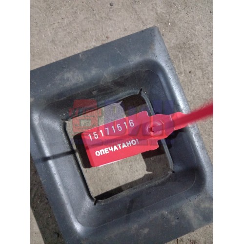 Накладка декоративная Iveco (516), 504026034-1