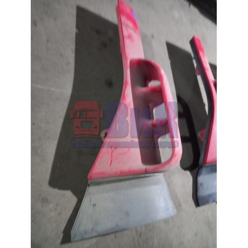 Дефлектор кабины Iveco LH (310), 504040698