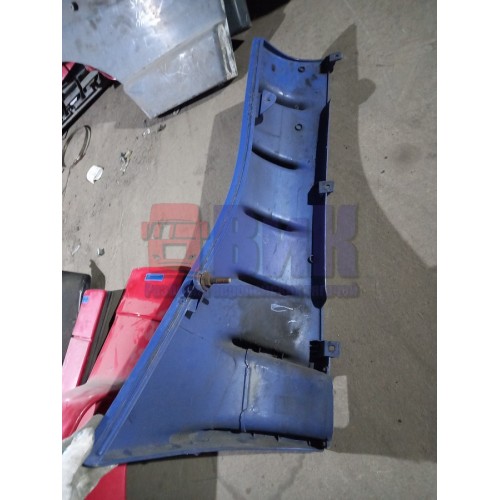 Дефлектор кабины Iveco RH (301), 504040699-1