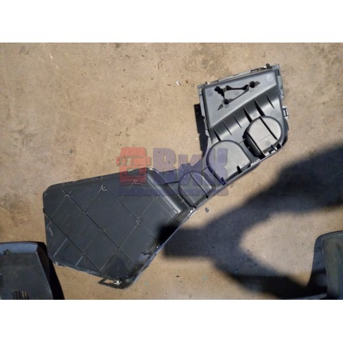 Торпедо Renault Premium DXI центральная часть нижняя (945), 5010605585-3