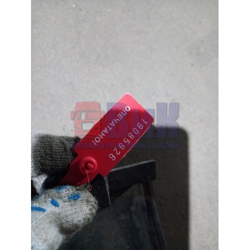 Угол бампера Iveco LH (926), 504190700-1