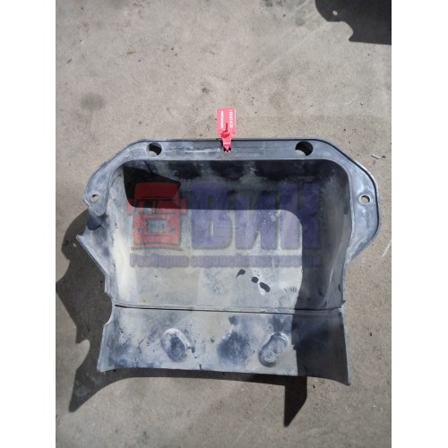 Крышка электроразъемов кабины Iveco (938), 41221045