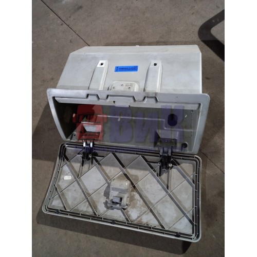 Бардачок Iveco (283), 504009647-1