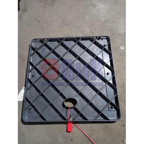 Крышка салонная Iveco (910), 504030788-2