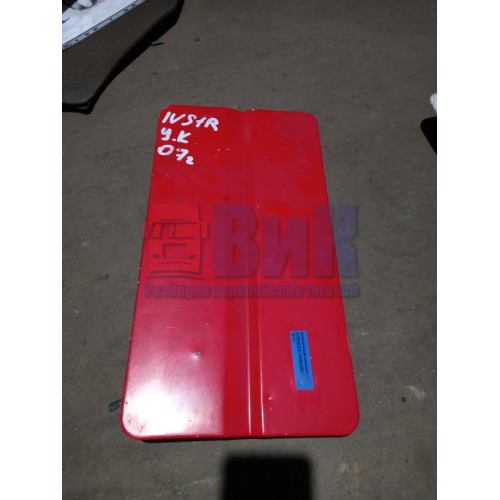 Крышка инструментального ящика Iveco (282), 