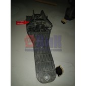 Петля капота Renault Premium пластм. (874)