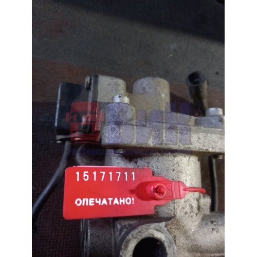 Кран главный тормозной Iveco St Евротех (711), DX75BAY-3