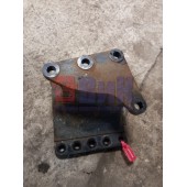 Кронштейн (проставка) ГУРа Iveco stralis 393048 (617)