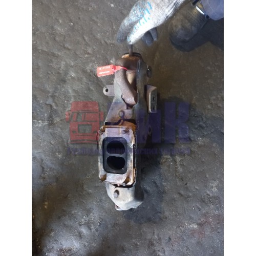 Коллектор выпускной Mercedes Actros OM 501 LA 987958 центральная часть (700), 5411421809-1