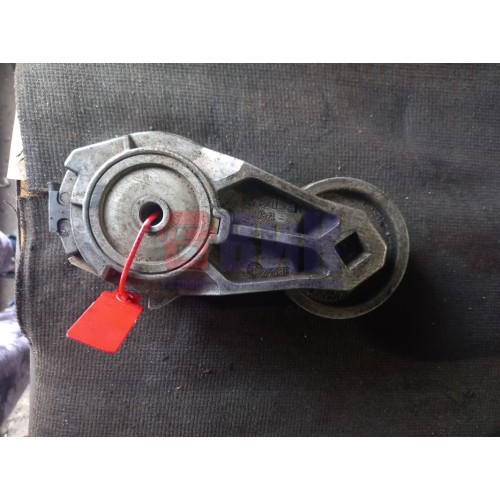 Ролик натяжной Iveco (686), -2