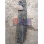 Пыльник двигателя Renault T430 007618 боковой RH (487)