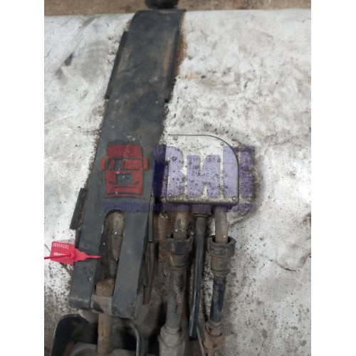 Бак топливный Renault T 007618 228х71х69 с топливозаборником и кроншт-ми (292), -1