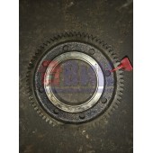 Шестерня промежуточная Volvo D12D (289)