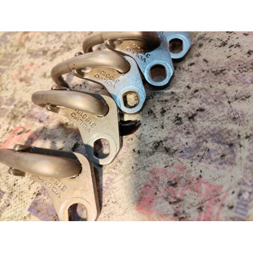 Форсунка масляная Volvo D13 (345)*, 3155151-3