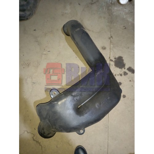 Патрубок воздушного фильтра Renault Premium одиночка (247), 7420856745-1