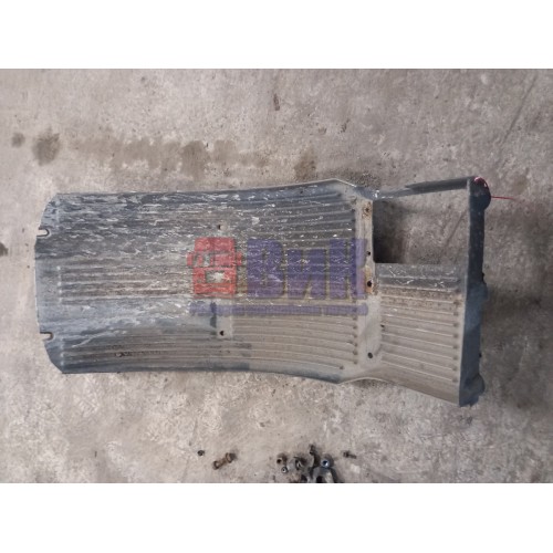 Подкрылок под кабину LH Volvo FH 138807 (322), 8144553-2