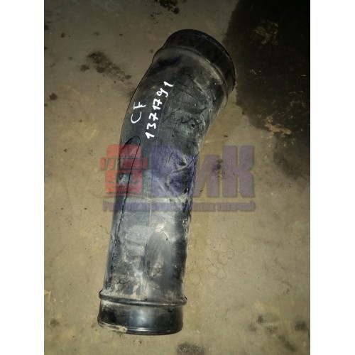 Патрубок воздушного фильтра DAF CF (223), 1371791