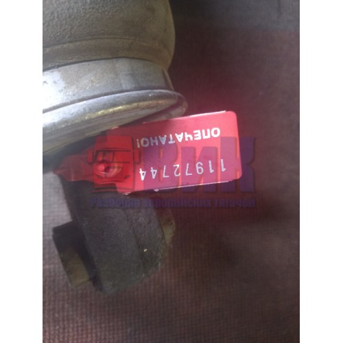 Подушка под кабину Renault T-серия задняя (744), -1