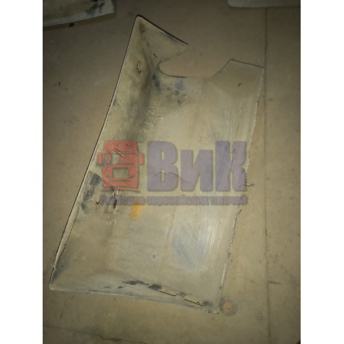 Накладка на полукрыло заднее Iveco передняя LH деф. (170), -3