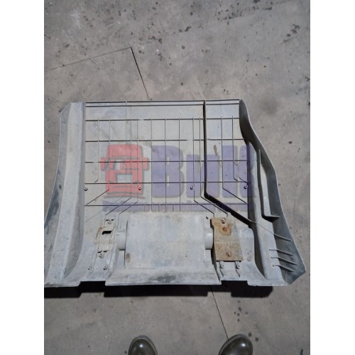 Полукрыло заднее переднее RH Mercedes (159), -1