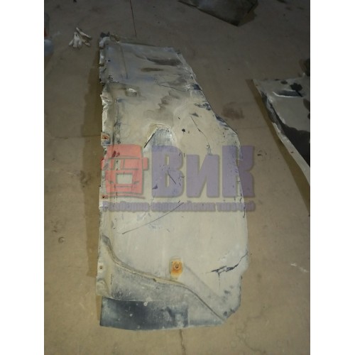 Подкрылок под кабину RH Mercedes (155), 9438811201-2