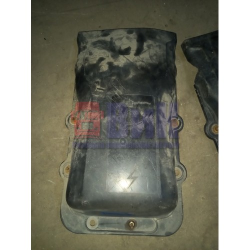 Крышка электроразъемов кабины Renault Premium (134), 5010232285