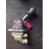Кран ручного тормоза Renault DCI 420 (989)
