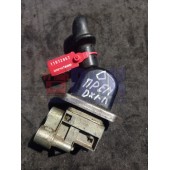 Кран ручного тормоза Renault DXI 11 Wabco (957)