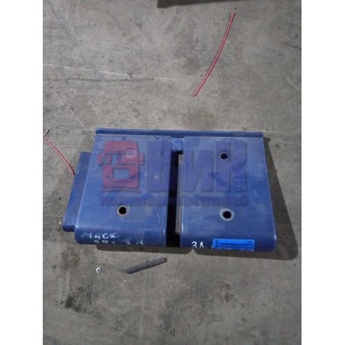 Накладка на лонжерон Renault Magnum Mack LH (352), 5000938547