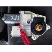 Моторчик стеклоподъемника MAN TGX LH (740)