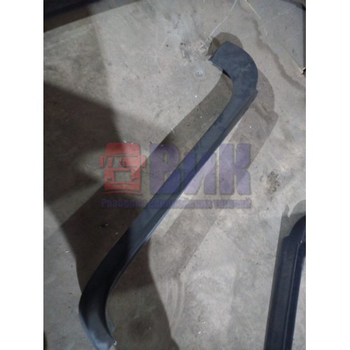 Накладка на стойку стекла Mercedes наружняя RH (061), 9436980162-2