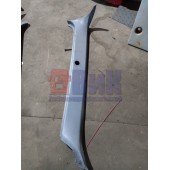 Накладка на стойку лобового стекла Mercedes внутренняя LH (053)