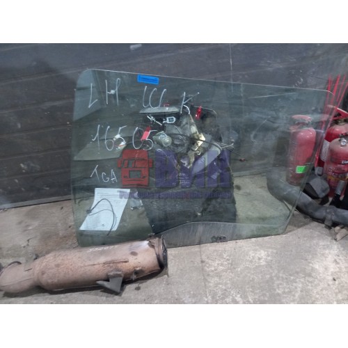 Стекло двери (основное) MAN TGA 165052 ш.к. LH (800), 