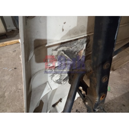 Спойлер кабины MAN TGA 165052 ш.к. в.к. комплект деф. (804)(805)(806), -12